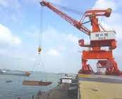 3.2m~6.0m span Portal Grab Crane Shipyard Port Cranes For Bulk Commodities