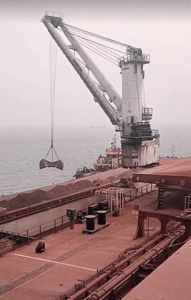 Customizable Heavy Lifting Floating Container Crane  CCS BV Certificated