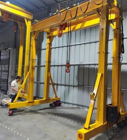 Eletric Driven Trackless Portable  Gantry Crane With Remote Controller