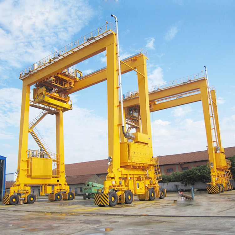 Customized RTG Mobile Gantry Crane With 20t~100t Load Capacity Customized Color