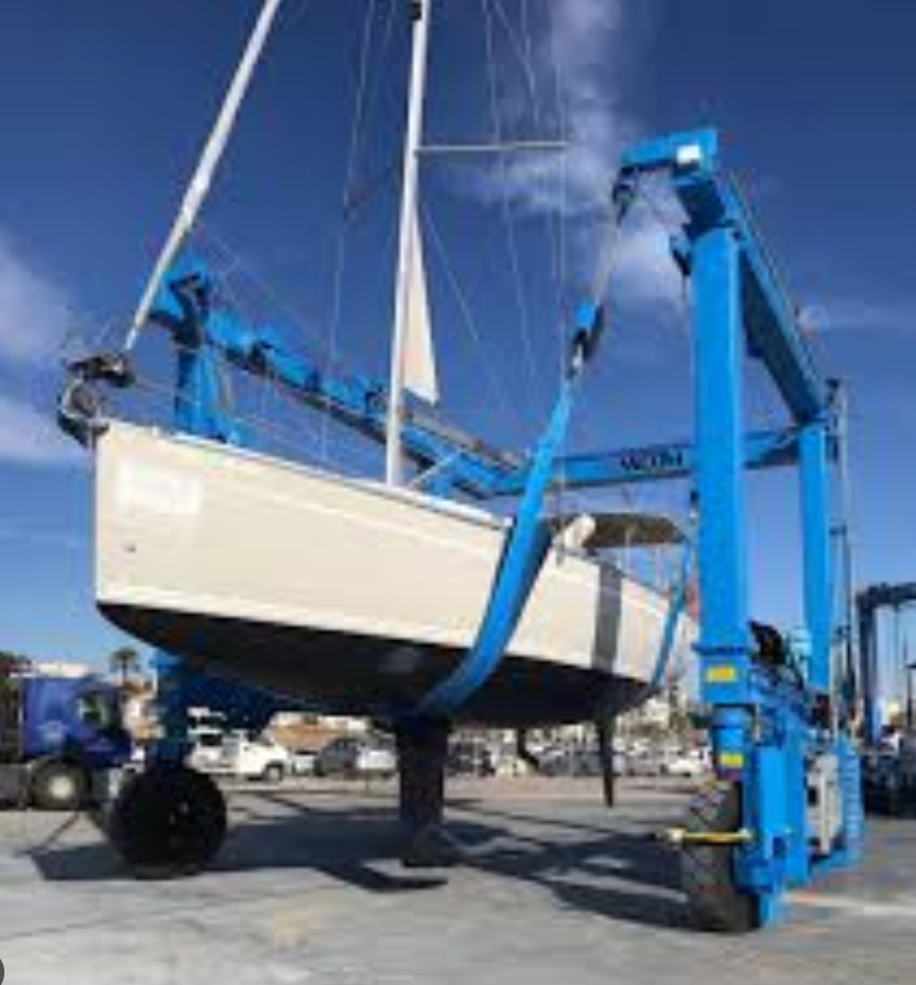 PLC Core Portable Hoist Crane For Boat Yacht Marine
