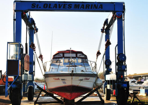 Yacht Handing Hoisting Boat Yacht Marine Crane Travel Lift