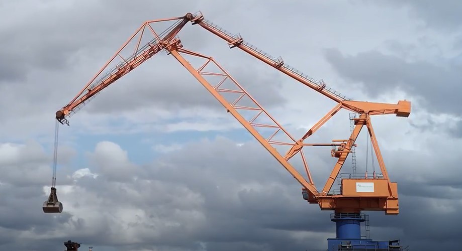 360 Degree Rotate 5t To 40ton Shipyard Port Cranes Customizable