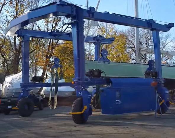 SGS GOST Span 18-35m Boat Lift Crane Electrical Or Disel Engine Powered