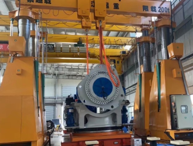 Power Generation Plant Workshops Hydraulic Gantry Crane Wide Track