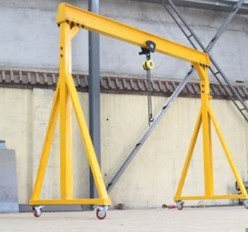 2m - 10m Electric Gantry Crane Flexible And Adjustable
