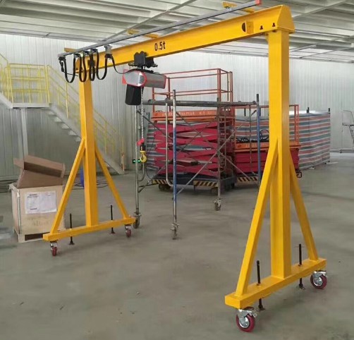 Height Adaptable 1-10t Capacity Movable Overhead Crane For Workshops Different Heights