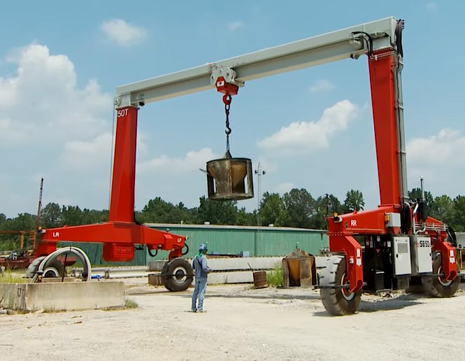 Customized Mobile Gantry Cranes 25-100t Capacity 6~35m Lifting Height